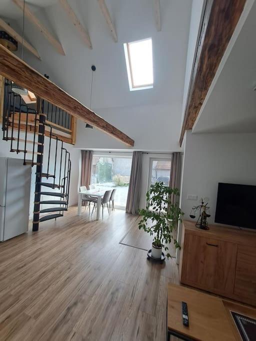 Párnica Apartman Loft מראה חיצוני תמונה